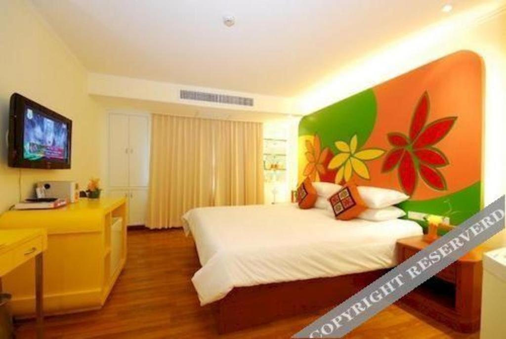 Hip Hotel Бангкок Экстерьер фото